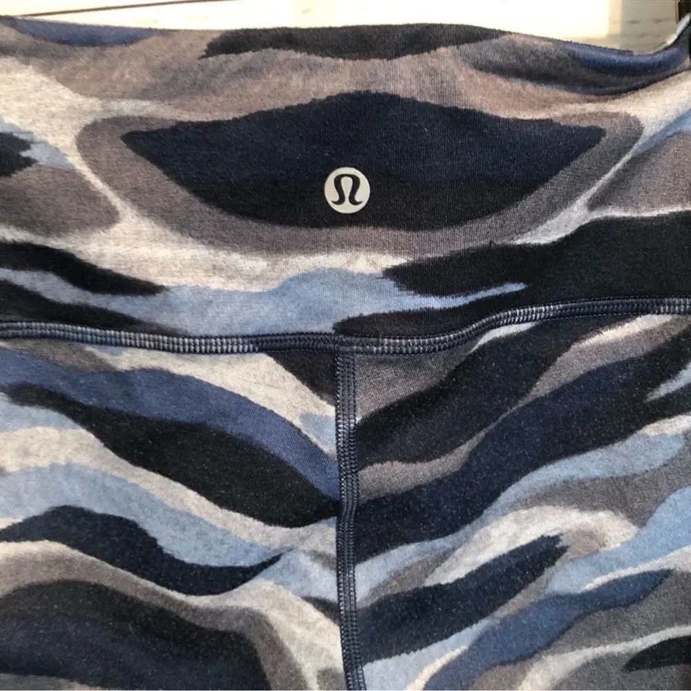 Lululemon Wunder Under Mini Coast Camo leggings 6